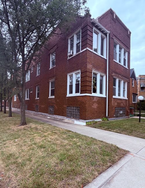 7358 S Michigan Avenue, Chicago, IL, 60619 | Card Image