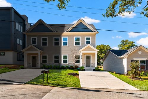 3535 Avalon Ave, Charlotte, NC, 28208-3008 | Card Image