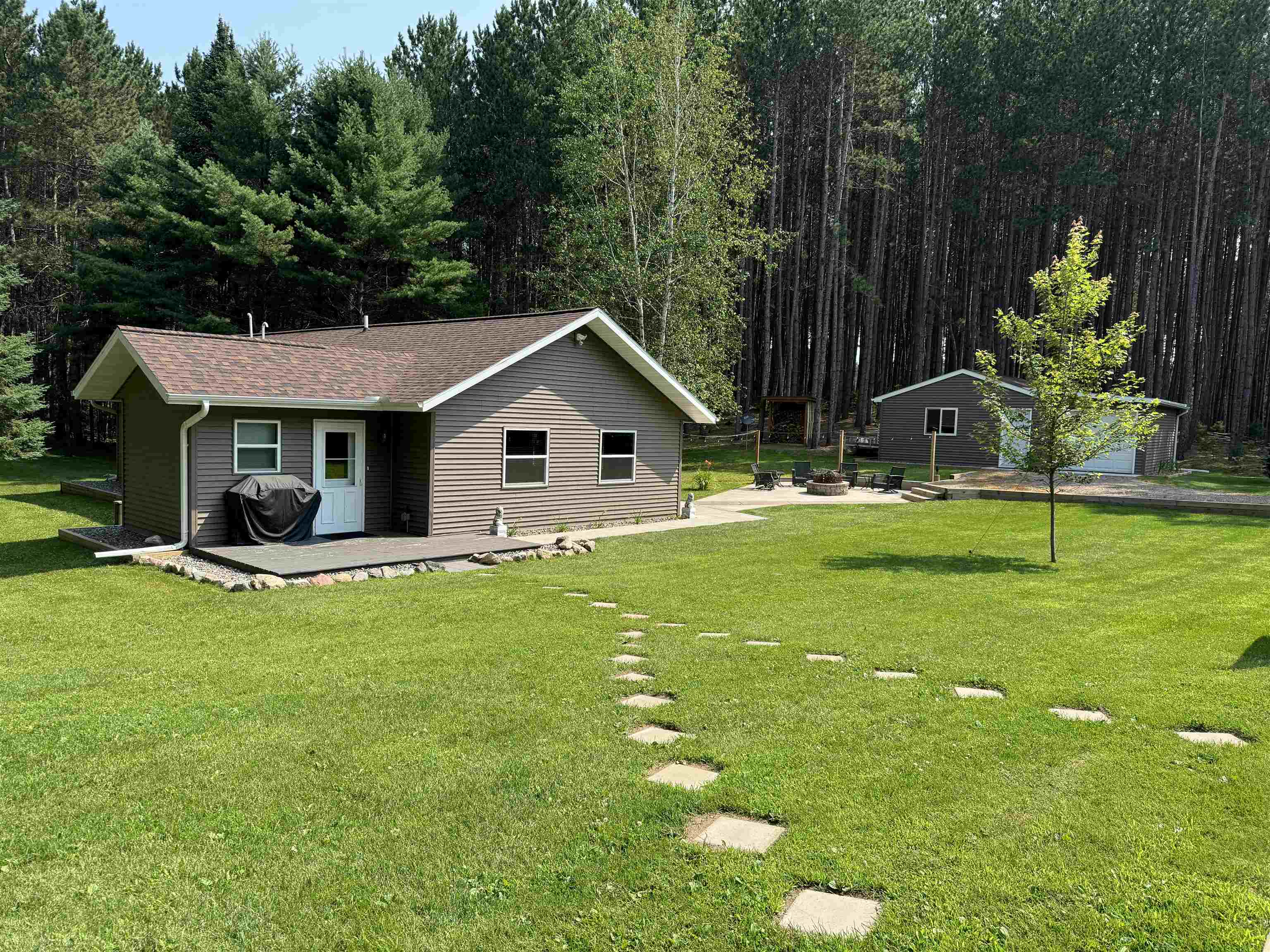 Forest Rd, Tomahawk, WI 54487