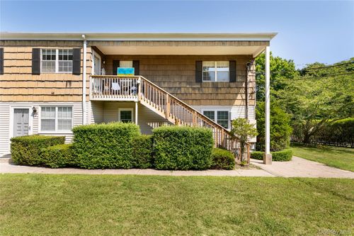 apt-5-40 Canoe Place Rd, Hampton Bays, NY, 11946-1716 | Card Image