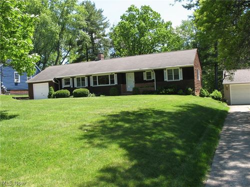 7361 Hi View Dr, North Royalton, OH, 44133-3811 | Card Image