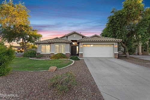 695 W Holstein Trl, San Tan Valley, AZ, 85143-4891 | Card Image
