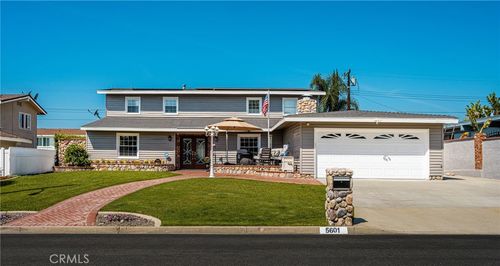 5601 Lockhaven Dr, Buena Park, CA, 90621-1541 | Card Image