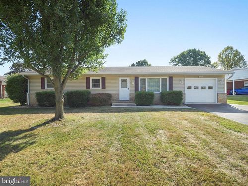 18515 Indian Cottage Rd, HAGERSTOWN, MD, 21742-2361 | Card Image