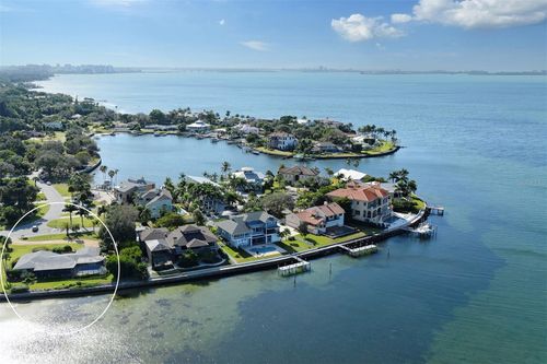 333 N Shore Dr, SARASOTA, FL, 34234-2715 | Card Image