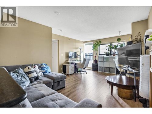 1303-6611 Cooney Rd, Richmond, BC, V6Y4C5 | Card Image