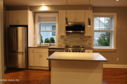 2a-97 Bruce Park Ave, Greenwich, CT, 06830-6372 | Card Image