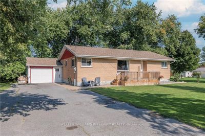 18233 Glen Rd, House other with 2 bedrooms, 1 bathrooms and 7 parking in Williamstown ON | Image 2