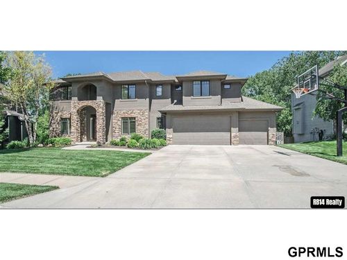 407 S 198th St, Elkhorn, NE, 68022-4841 | Card Image