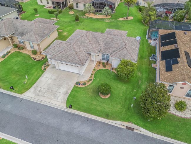 Tremendous curb appeal w/Professional Landscape | Image 36