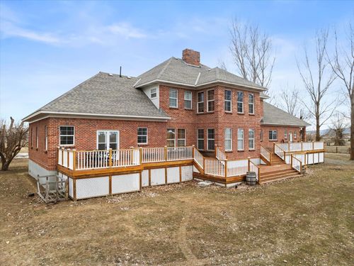 46064 Schoolhouse Road, Haines, OR, 97833 | Card Image
