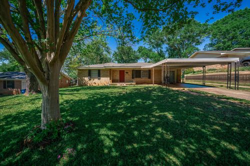 1810 W Main St., Henderson, TX, 75652 | Card Image