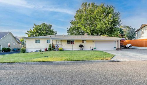 2350 Westward Ho Dr., Clarkston, WA, 99403 | Card Image