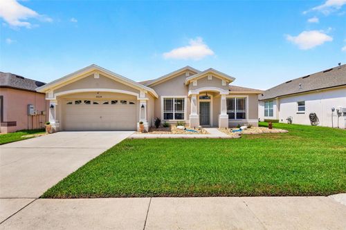 30524 Lanesborough Cir, WESLEY CHAPEL, FL, 33543-3916 | Card Image