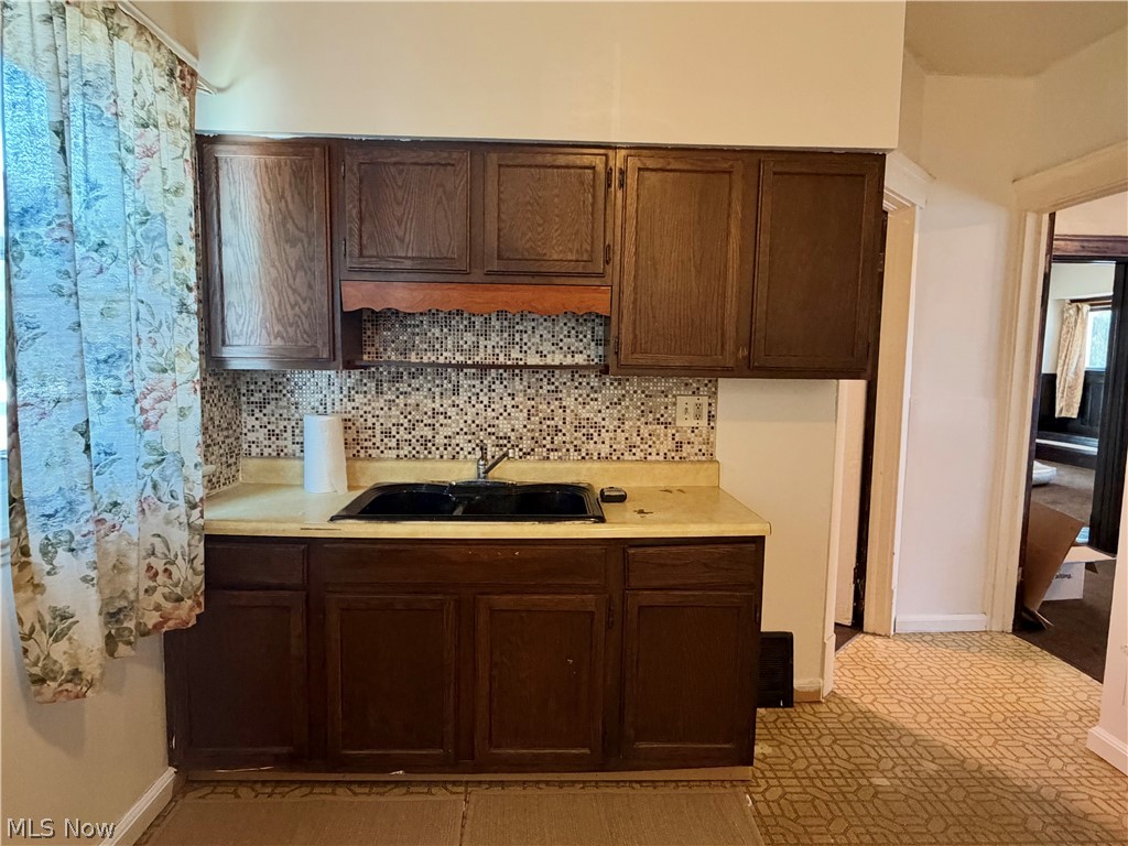 Residential Lease in Cleveland 4