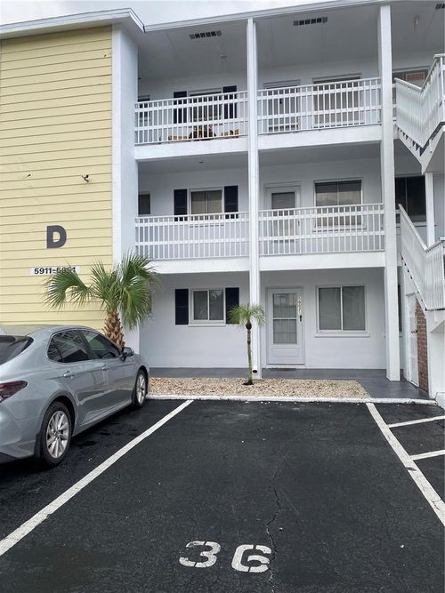 d6-5921 Todd St, Bradenton, FL, 34207-4662 | Card Image