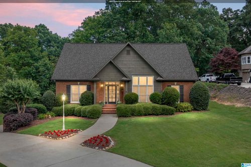 6721 Clear Creek Cir, Trussville, AL, 35173-2238 | Card Image