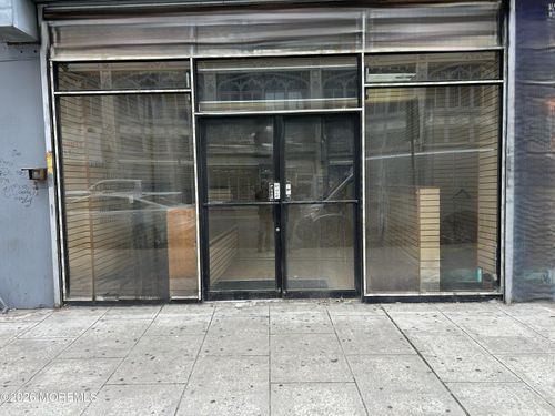 122-118-122 Market St, Newark, NJ, 07102-2815 | Card Image