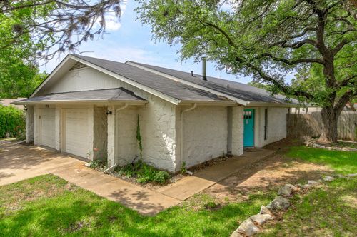 11118 Wandering Way, Austin, TX, 78754-2034 | Card Image