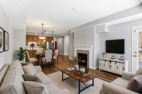 117-3800 85th Ave N, Brooklyn Park, MN, 55443-2972 | Card Image