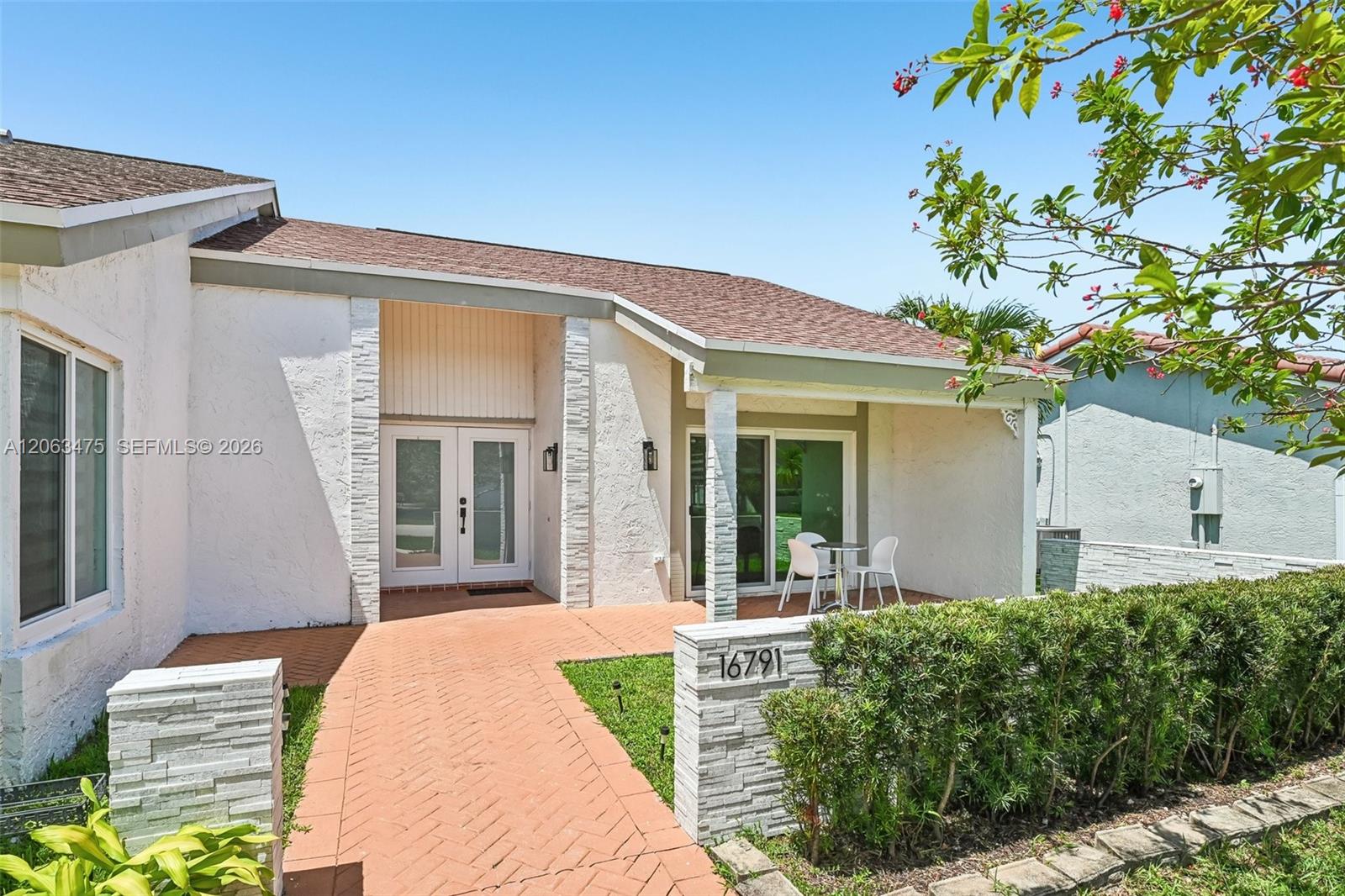 Residential in Weston 3