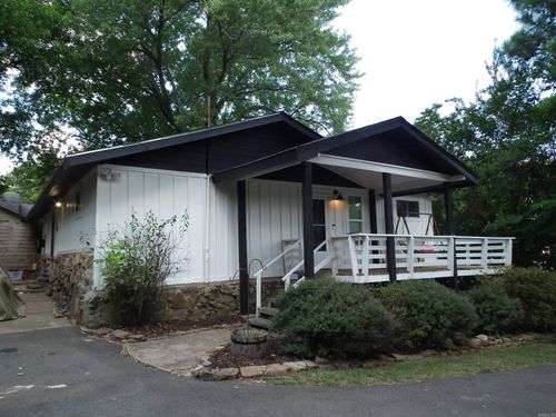 909 South Street, Heber Springs, AR, 72543-6200 | Card Image