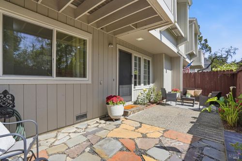 a-864 Tamalpais Ave, Novato, CA, 94947-3021 | Card Image