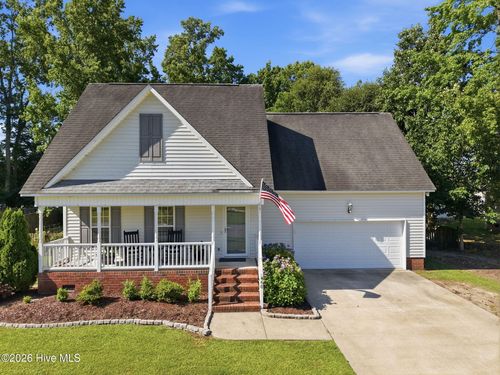 460 Primrose Ln, Winterville, NC, 28590-9620 | Card Image