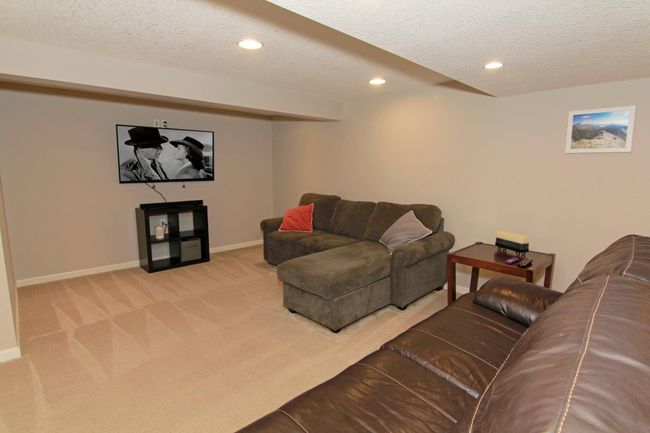 Family Room. | Image 23