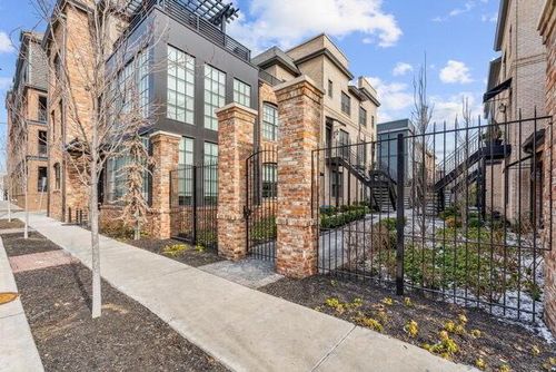 g52-84 Normandy Ave, Columbus, OH, 43215-3239 | Card Image