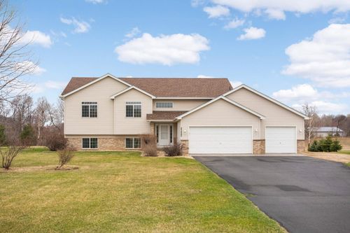23442 Isanti St Ne, Bethel, MN, 55005-1711 | Card Image