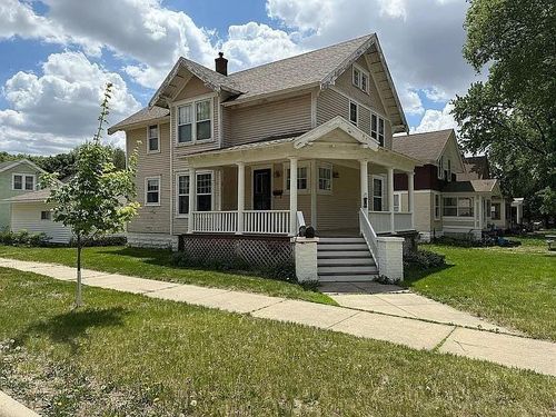 200 Spriggs Street, Charles City, IA, 50616 | Card Image
