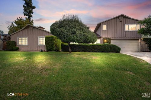 2904 Glenwood Cir, Bakersfield, CA, 93306-4222 | Card Image