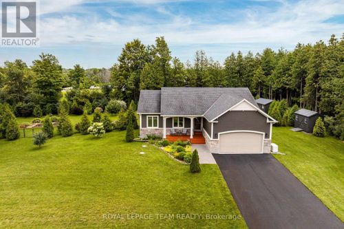 116 Brookberry Cres, Kemptville, ON, K0G1J0 | Card Image