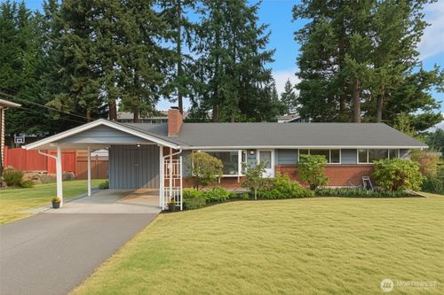 7515 215th St Sw, Edmonds, WA, 98026-7691 | Card Image