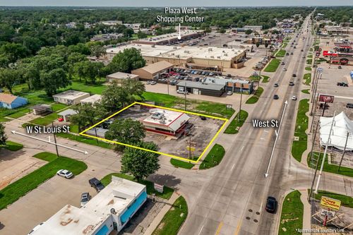 503 N West St, Wichita, KS, 67203-1210 | Card Image