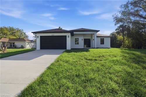 2039 Detroit Dr, Labelle, FL, 33935-5884 | Card Image