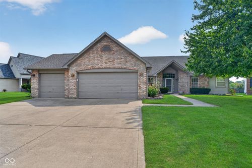 315 Cobblesprings Ct, Avon, IN, 46123-8604 | Card Image