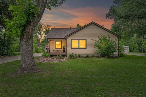 1407 Hutto Rd, Georgetown, TX, 78626-7305 | Card Image