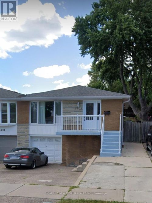 1207 Verhoeven Court, Mississauga (Erindale), ON, L5C1N5 | Card Image