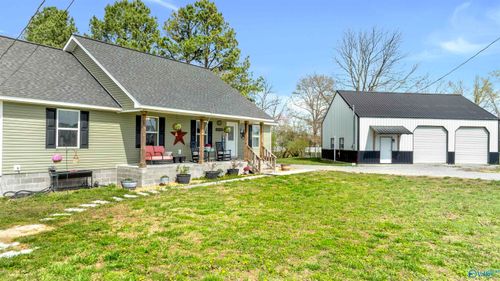 1080 Carissa Rd, Sylvania, AL, 35988-2516 | Card Image