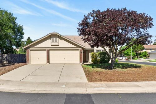 5809 Sheaves Ct, Elk Grove, CA, 95758-5715 | Card Image