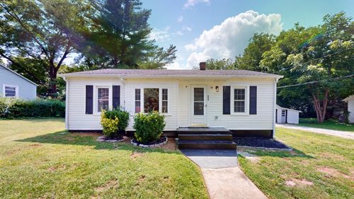 424 Laura Ave, Winchester, TN, 37398-1818 | Card Image