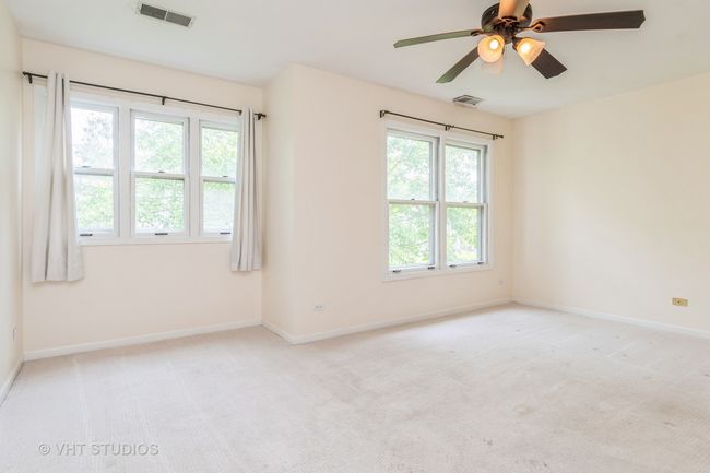 1245 - 1245 Rhodes Ln, Condo with 2 bedrooms, 1 bathrooms and 1 parking in Naperville IL | Image 12