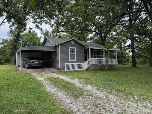 2429 Highway 17, Iberia, MO, 65486-9813 | Card Image