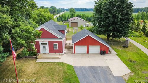 4005 Howland Rd, Almont, MI, 48003-8222 | Card Image