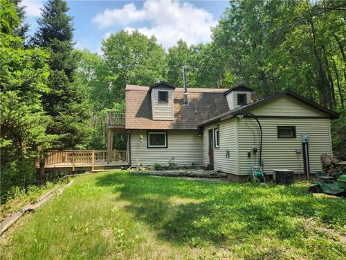W9061 Castle Mound Rd, Black River Falls, WI, 54615-5522 | Card Image
