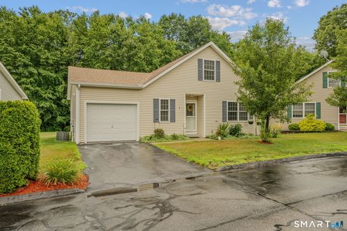 9 Trading Cove Cir, Norwich, CT, 06360-6485 | Card Image