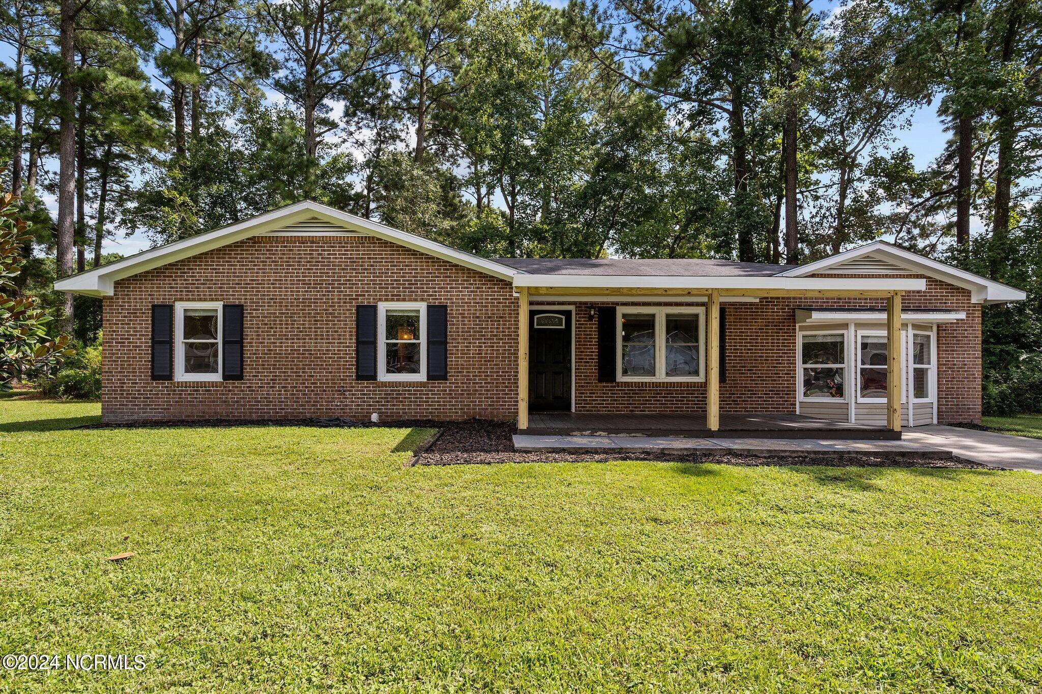Oci Dr, Jacksonville, NC 28540