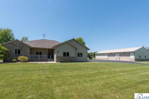 50792 Birch Bluff Dr, North Mankato, MN, 56003-4127 | Card Image